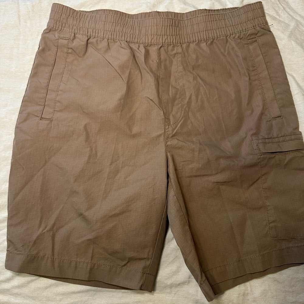 Goodfellow & Co Tan Cargo Shorts with Relaxed Fit